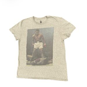 ALI Muhammad Ali Graphic T-Shirt with Boxing Print Size XL vintage